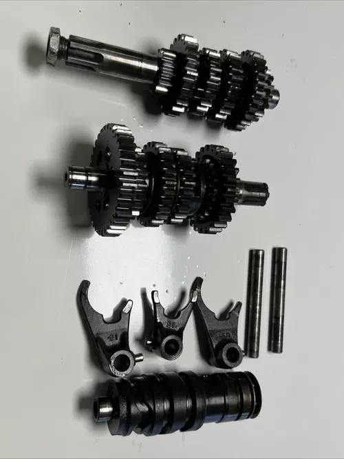 1982 kawasaki kdx 175 Transmission Gear Set / Shift Fork Transmission