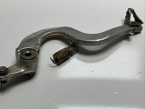 2001 kawasaki kx125 Rear Brake Caliper/ Hose/ Pedal/master