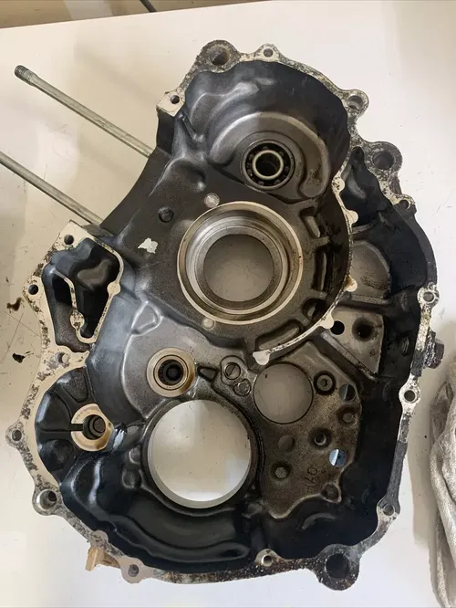 1985 Honda ATC 250sx Engine Cases/ Crankcases Oem