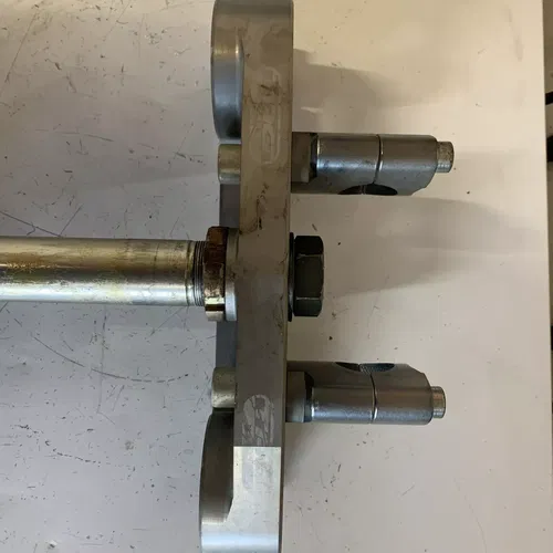 2002 yamaha yz426 tag triple clamps