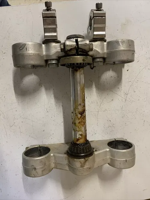 1990 ktm 300 triple clamp 11/8 Handlebar