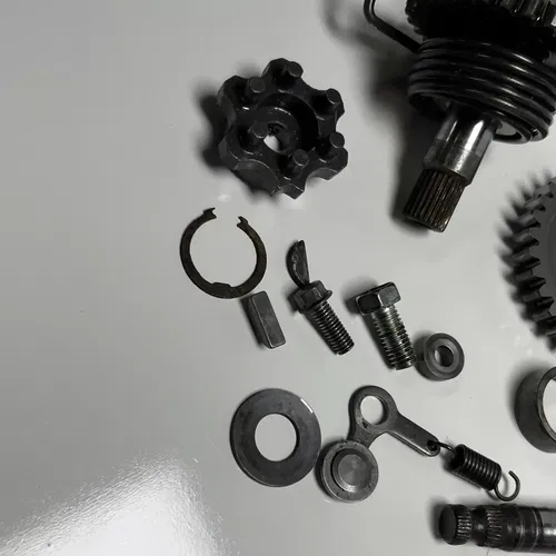 1990 Kawasaki Kx125 Kick Start Gear / Shift Shaft Miscellaneous Hardware 3