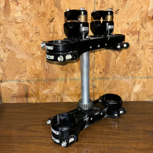 Xtrig Clamps And Bar Mount 