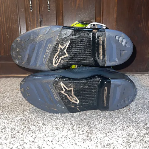 Alpinestars Tech 7 - Size 10