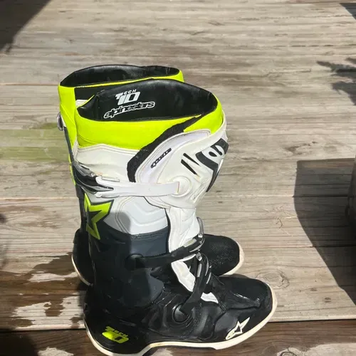 Alpinestars Tech 10 Size 8