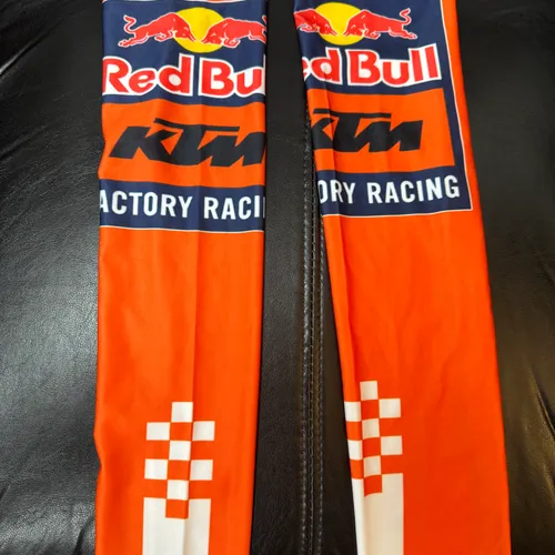 Authentic Red Bull KTM Sleeves 