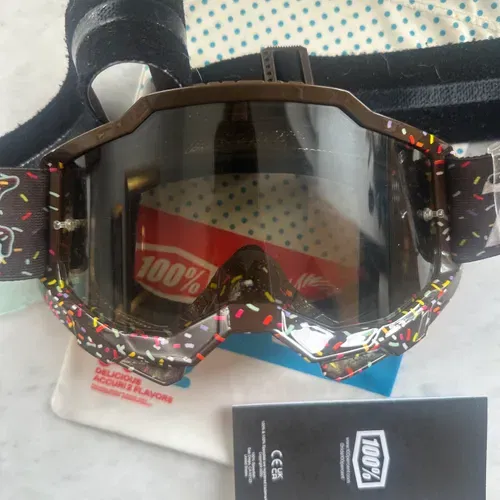 RARE 100% Accuri 2 Jett Lawrence Sprinkles Donut Goggles 