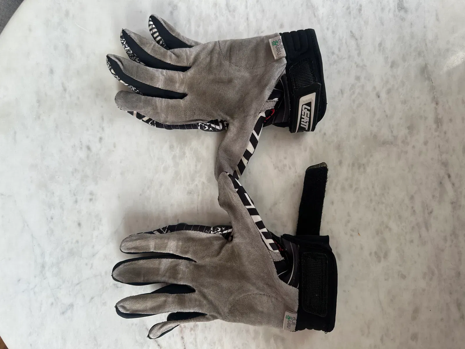 Dirt Bike Gloves – Moto Gear