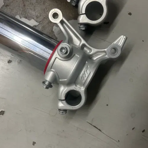 Brand New Takeoff Forks Off 2024 GAS GAS 450 MC