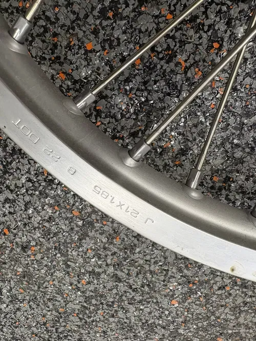 Ktm 690 Wheel Set