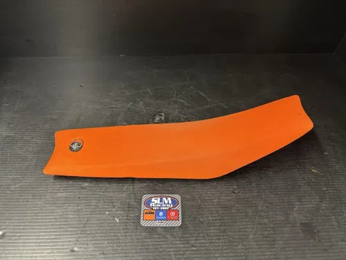 Used OEM Ktm 50/E5 Seat 45307040000
