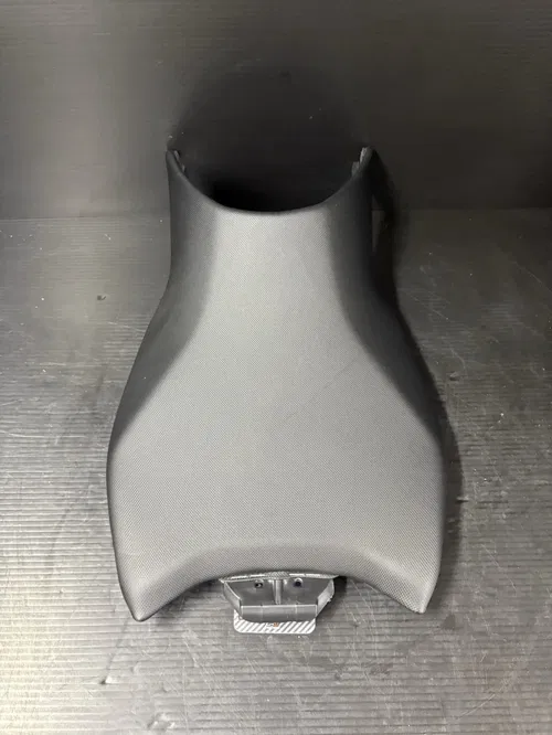 Used Ktm 690 Duke Complete Driver Seat 76007040300