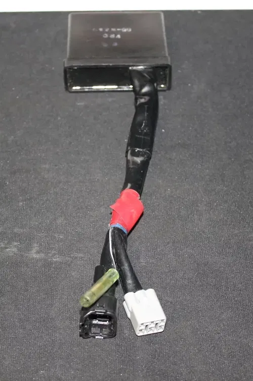 YAMAHA CDI ECU COMPUTER BLACK BOX BRAIN OWM8-00 08A 3 ELECTRICAL IGNITION