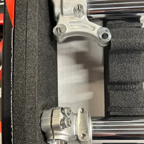 New Oem Forks Part 07187L0401