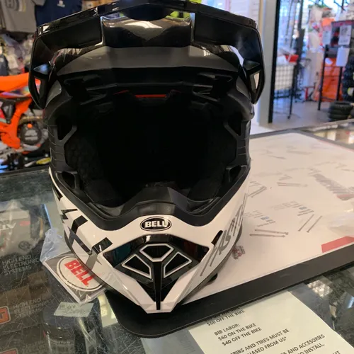 Bell Moto 10 Spherical Fasthouse Helmet Size Medium 