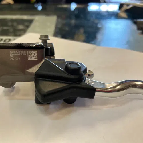 Front Brake Master Cylinder 