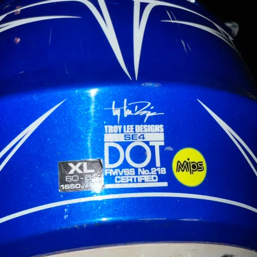 Troy Lee Designs Helmets - Size XL