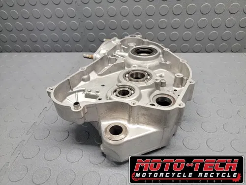 🔥2004 HONDA CR250R OEM RIGHT CRANKCASE ✅ 04921-KSK-670 CASE ENGINE BLOCK 291🔥