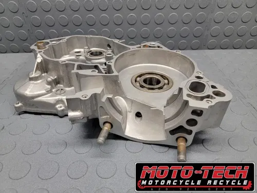 🔥2004 HONDA CR250R OEM RIGHT CRANKCASE ✅ 04921-KSK-670 CASE ENGINE BLOCK 291🔥