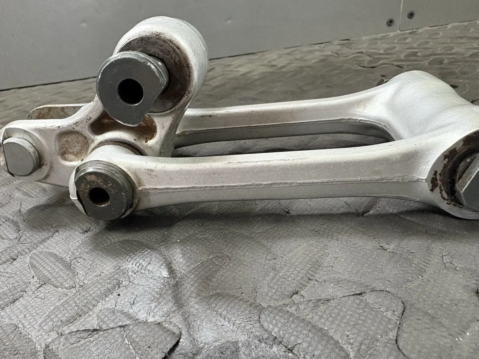 2002-2004 2002 YAMAHA YZ125 YZ250 OEM REAR SHOCK SUSPENION LINKAGE LINKS