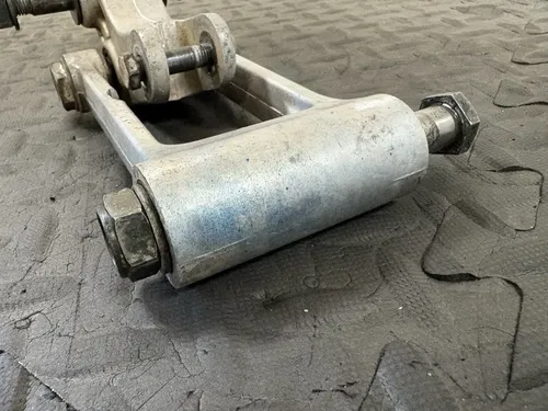 1998 YZ125 YZ250 YZ400F WR400F OEM LINKAGE LINK MONOSHOCK ROD ARM SWING CUSHION