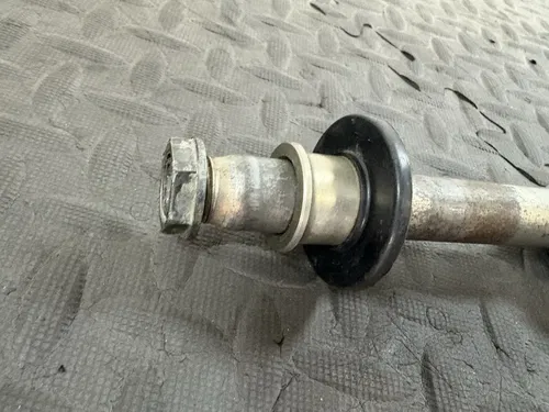 2004-2014 2010 Kawasaki KX450F KX250F Front Wheel Axle Bolt Pivot 41068-0004