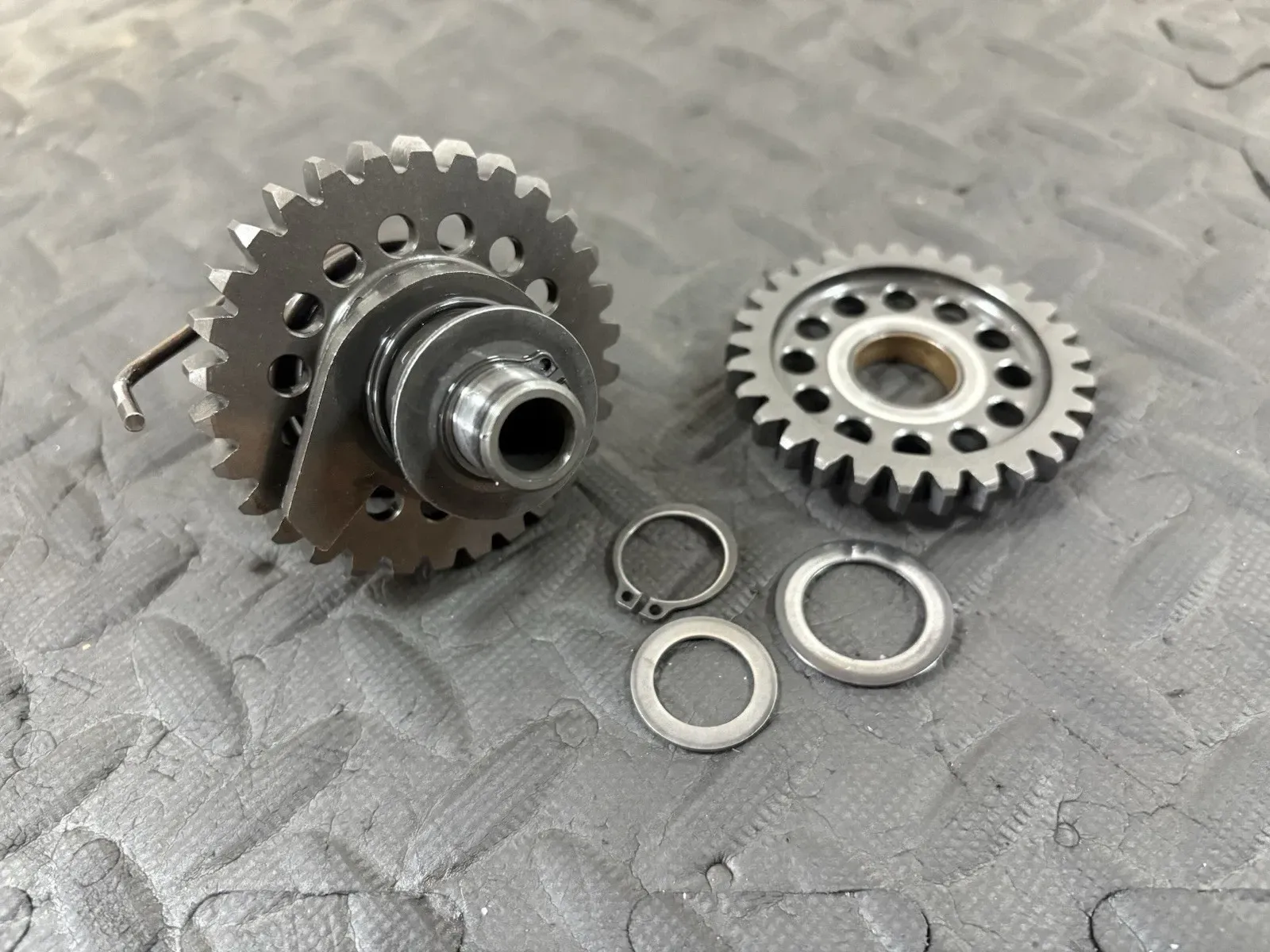 Yamaha WR426 YZ400 YZ426 98-02 Kick Shaft Kickstart Shaft Gear 5GR-15601-00-00