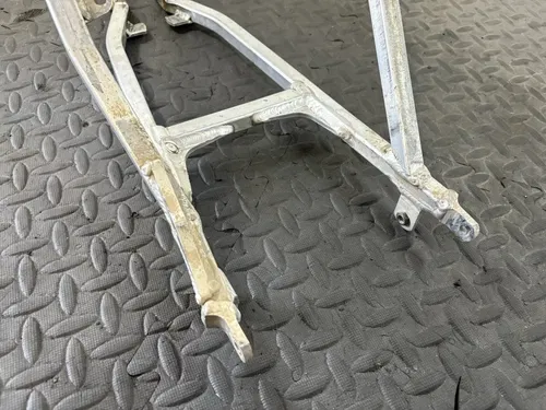 2004 2005 KAWASAKI KX250F OEM REAR BACK SUB FRAME SUBFRAME SEAT RAIL 32160-0087