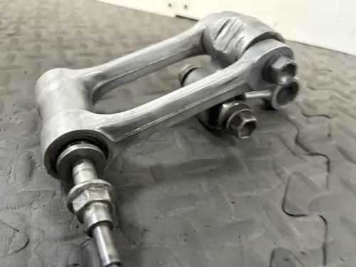 2010 - 2011 Kawasaki KX450F KX 450F Rear Monoshock Mono Shock Link Linkage Pivot