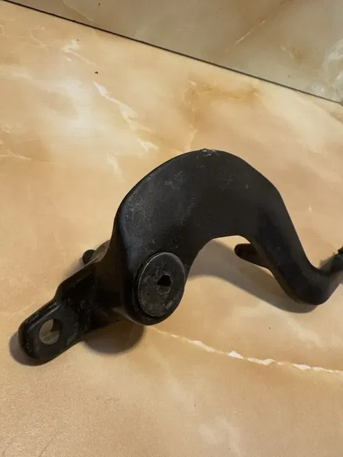 1996 Yamaha YZ125 OEM Rear Brake lever 4SS-27200-00-00