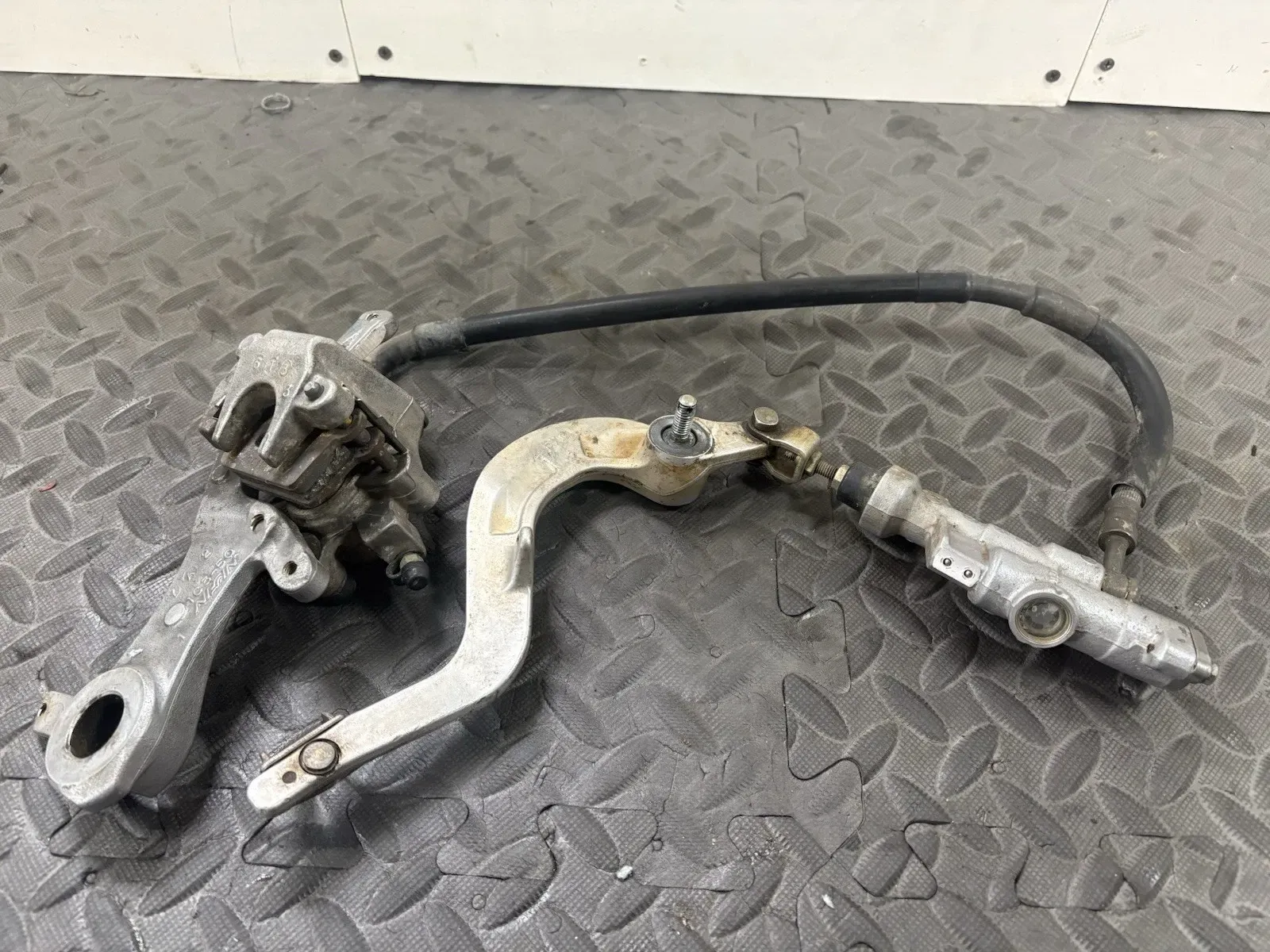 2006 - 2008 Yamaha YZ450F YZ250F Rear Brake Master Cylinder Caliper Hose NICE