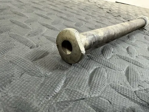 2009 02-23 CRF250R CRF450R AXLE SPINDLE BOLT SHAFT NUT SWINGARM 52101-KZ4-J40
