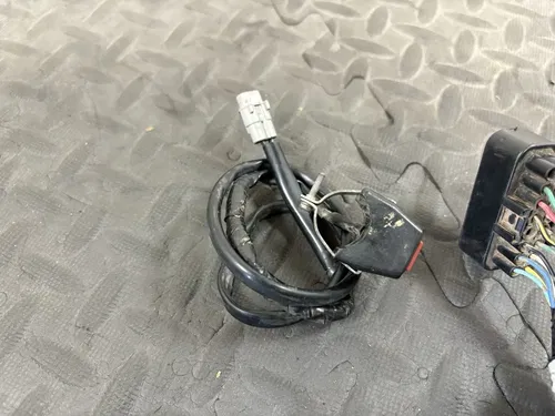 2005 05 YAMAHA YZ250F OEM CDI BOX COIL WIRE HARNESS KILL SWITCH 5XC-85540-50-00