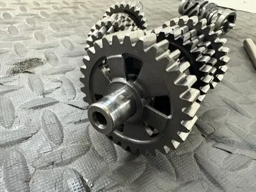 08-09 2009 CRF250R CRF 250R OEM Transmission Main Counter Axle Shaft Gears Gear