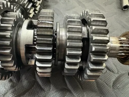 08-09 2009 CRF250R CRF 250R OEM Transmission Main Counter Axle Shaft Gears Gear