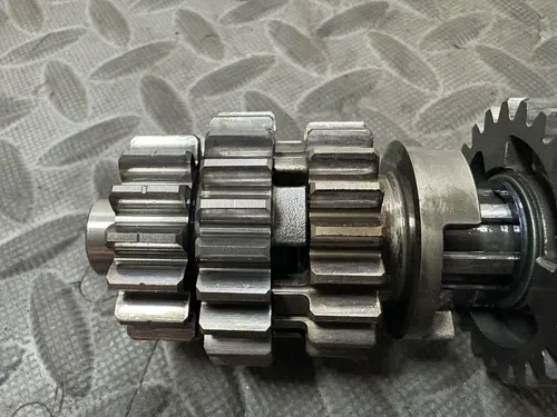 08-09 2009 CRF250R CRF 250R OEM Transmission Main Counter Axle Shaft Gears Gear