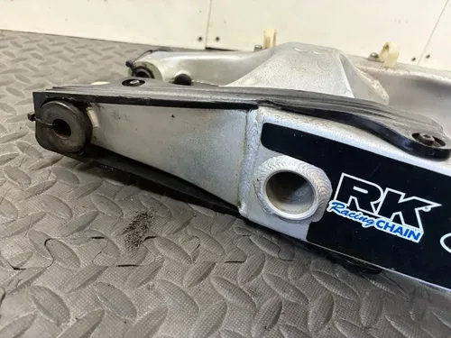 1997-1998 YAMAHA YZ125 YZ250 YZ400 REAR SWINGARM SWING ARM SUSPENSION PIVOT