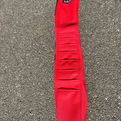 Factor Effex Red Seat Cover