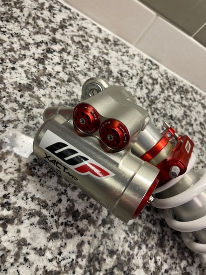 WP Xact Pro 8950 Supertrax Shock