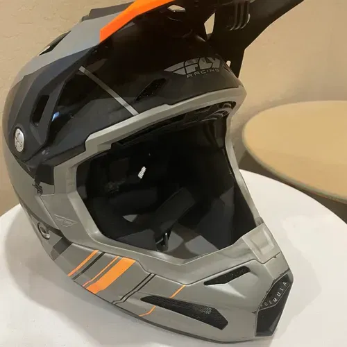 fly racing Carbon Fiber size small