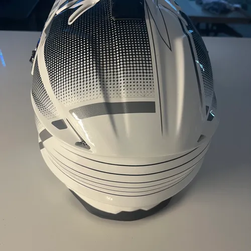 Showi VRX Evo Helmet. Medium 