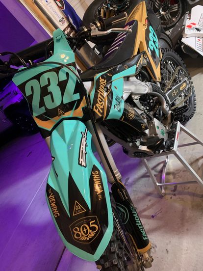 Send Trade 2017 KX250F