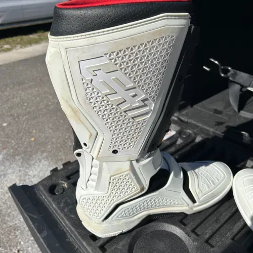 Leatt 5.5 Flex Lock Boots Size 13