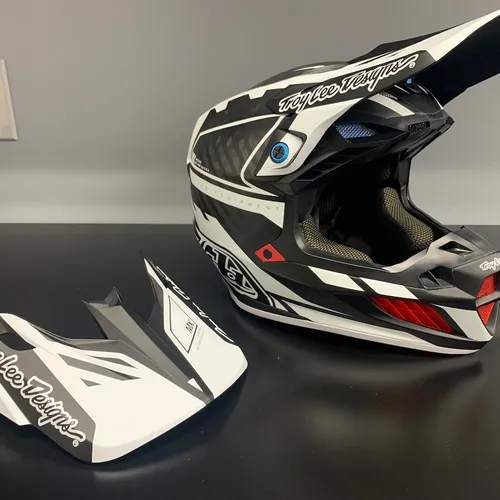 Troy Lee SE5 Carbon