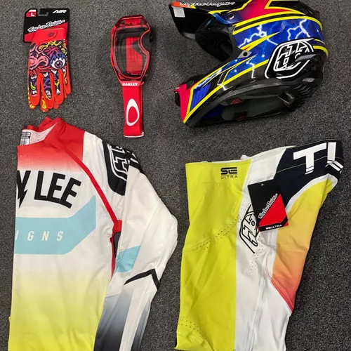 The Impact of High-Quality Apparel on Your Motocross Riding Experience