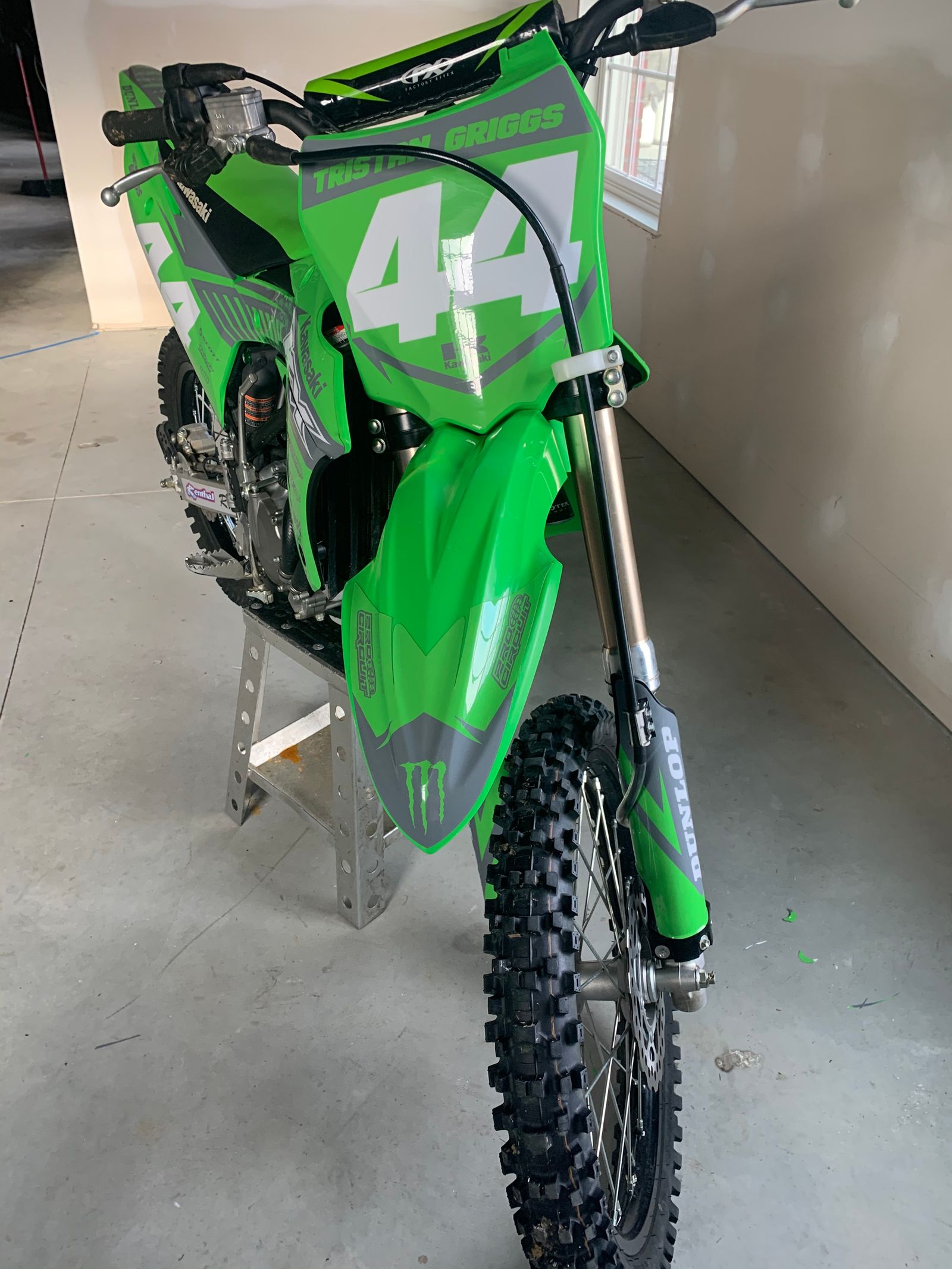 2020 kx100