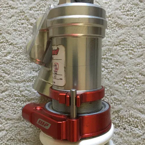 Xact Pro 8950 A-kit Rear Shock 