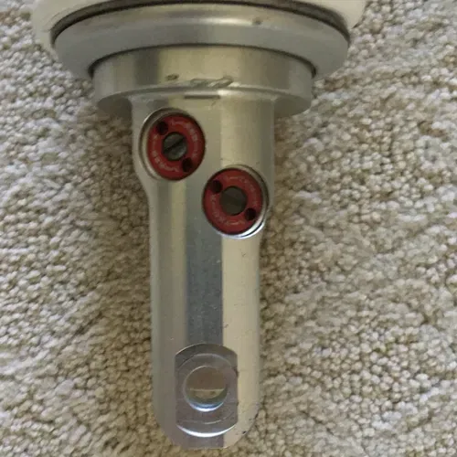 Xact Pro 8950 A-kit Rear Shock 