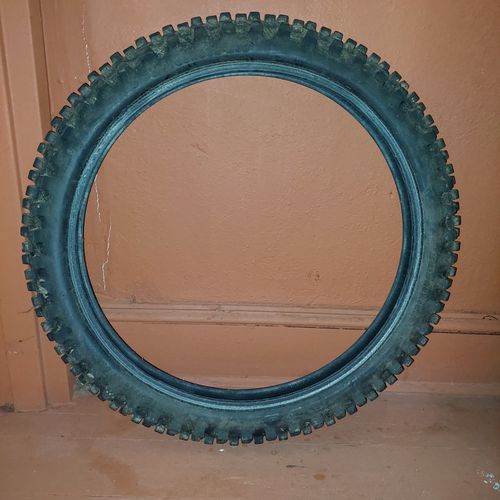 Bridgestone/pirelli dirt bike tires 