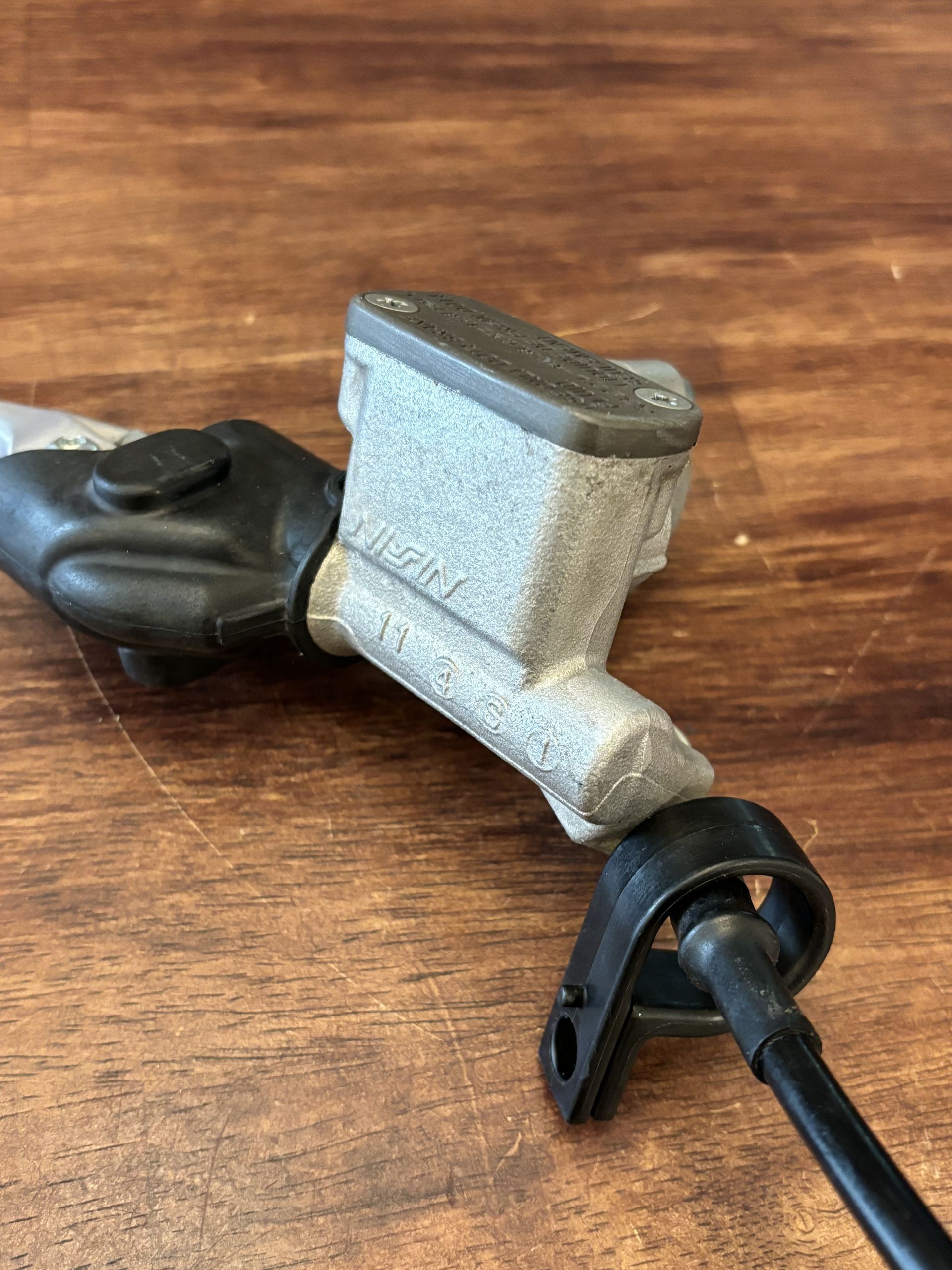 2025 KX250 KX450 OEM Nissin Front Brake Assembly 16-26 Kawasaki KX - 43080-0157